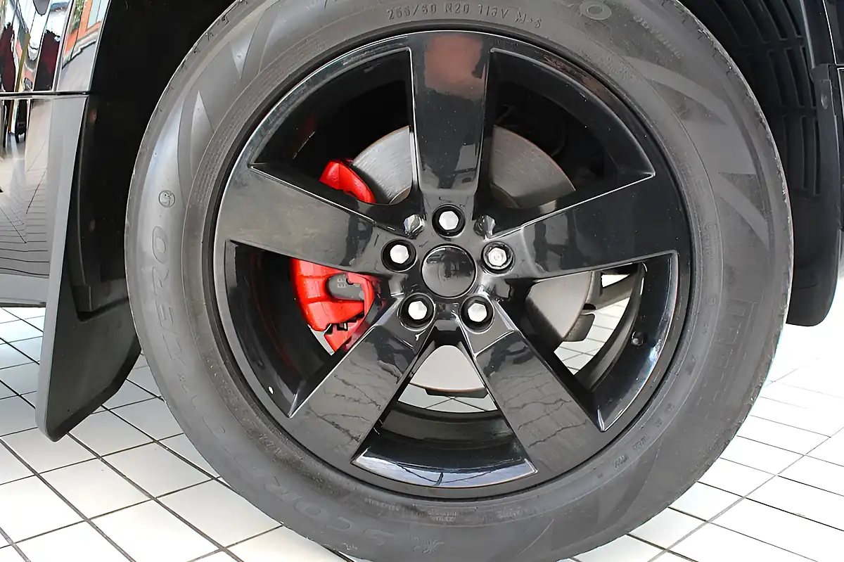 Used 2024 Land Rover Defender Xs Edition Black - Interior and Exterior details 8