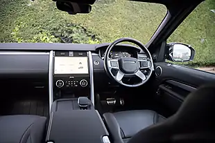 Used 2024 Land Rover Discovery Dynamic Hse Black - Interior and Exterior details 20