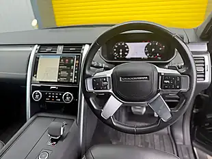 Used 2024 Land Rover Discovery Dynamic Hse Black - Interior and Exterior details 2
