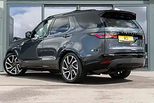 Used 2024 Land Rover Discovery R-Dynamic Hse Varesine Blue - Interior and Exterior details 2