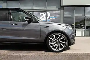 Used 2024 Land Rover Discovery R-Dynamic Hse Varesine Blue - Interior and Exterior details 20