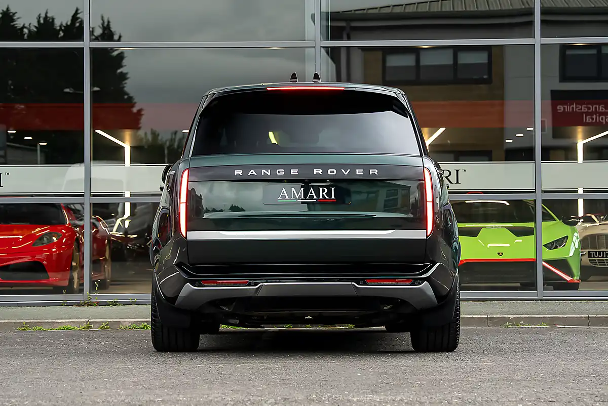Used 2024 Land Rover Range Rover Autobiography Belgravia Green - Interior and Exterior details 7