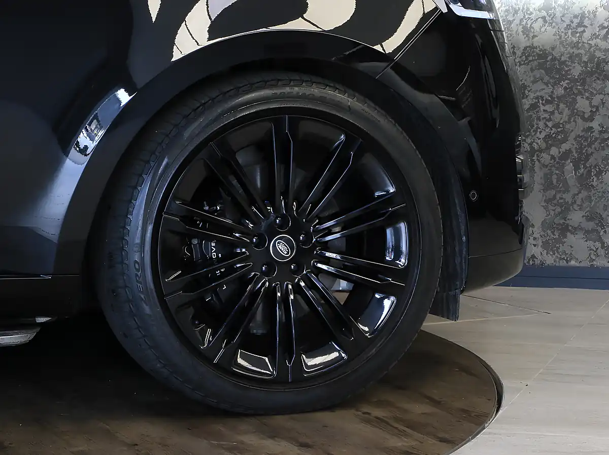 Used 2024 Land Rover Range Rover Autobiography Black - Interior and Exterior details 11