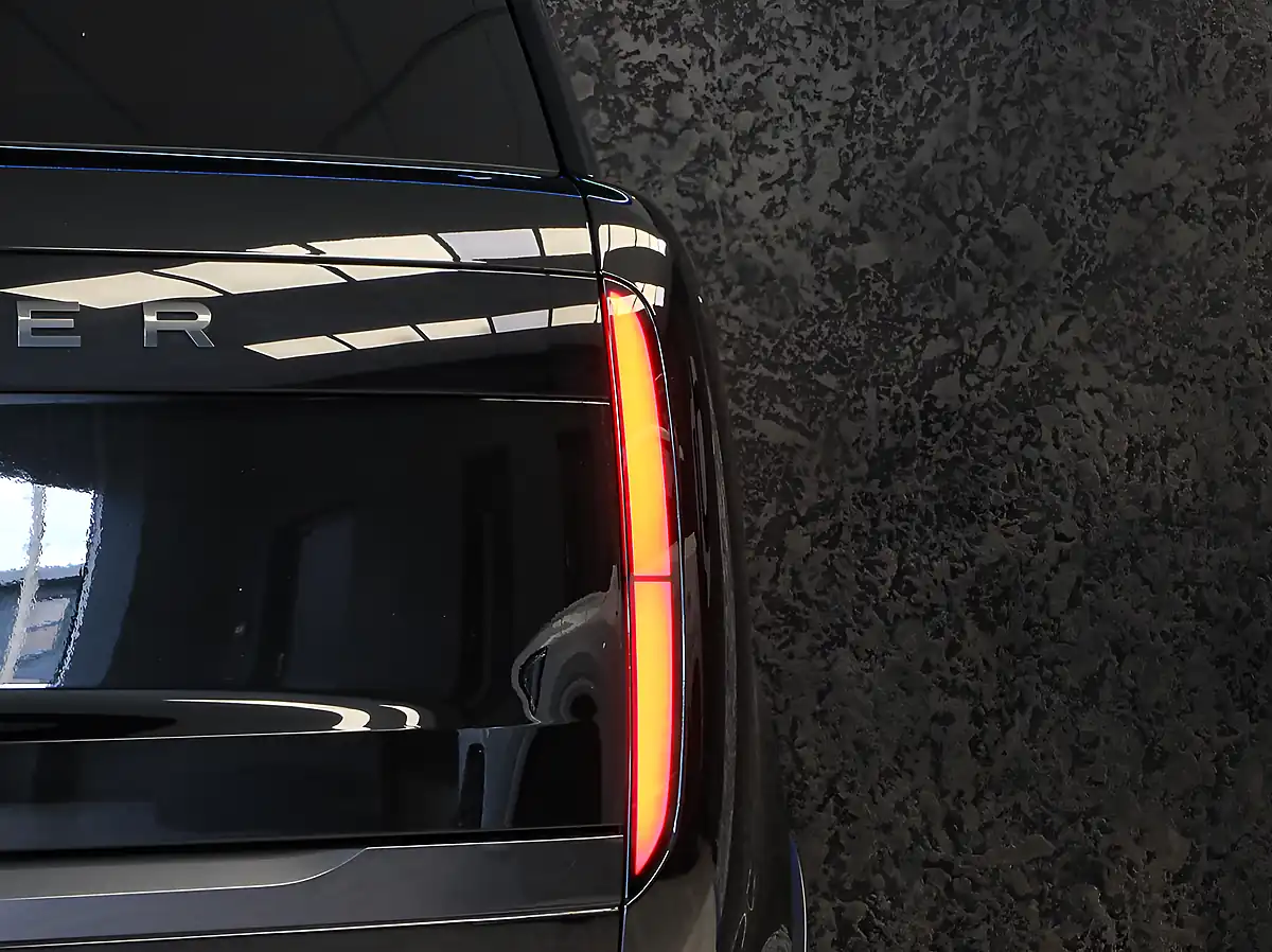 Used 2024 Land Rover Range Rover Autobiography Black - Interior and Exterior details 12
