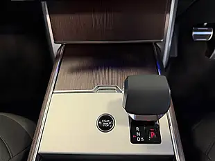 Used 2024 Land Rover Range Rover Autobiography Black - Interior and Exterior details 18