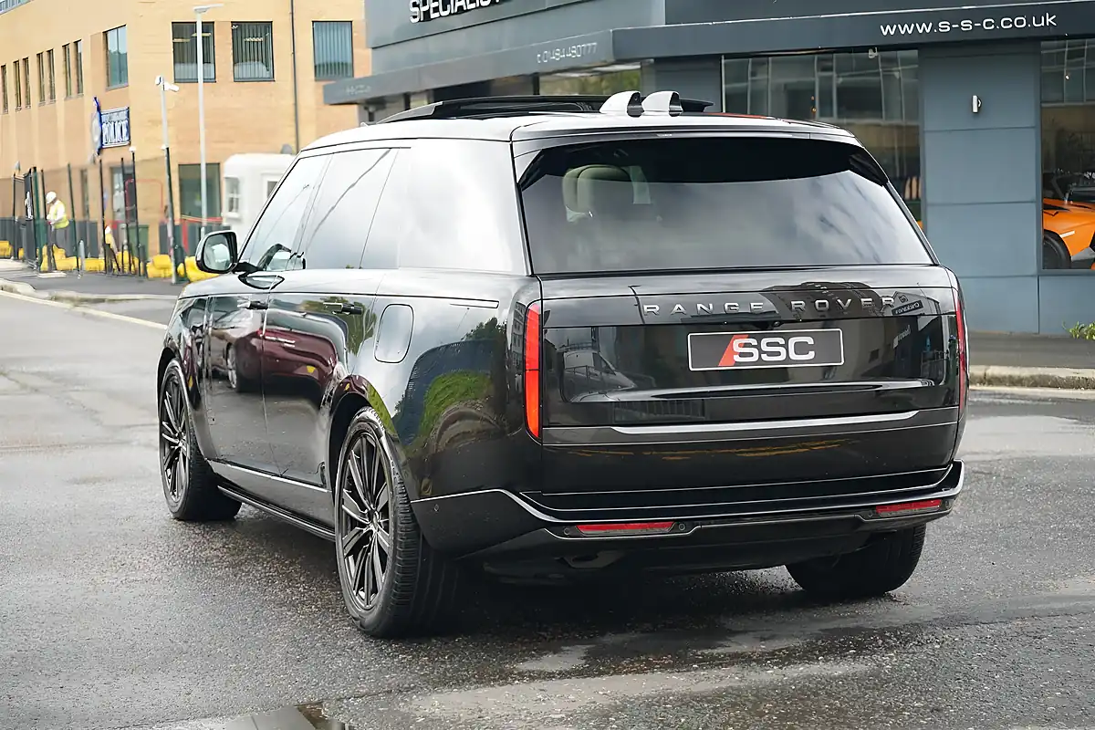 Used 2024 Land Rover Range Rover Autobiography Black - Interior and Exterior details 11