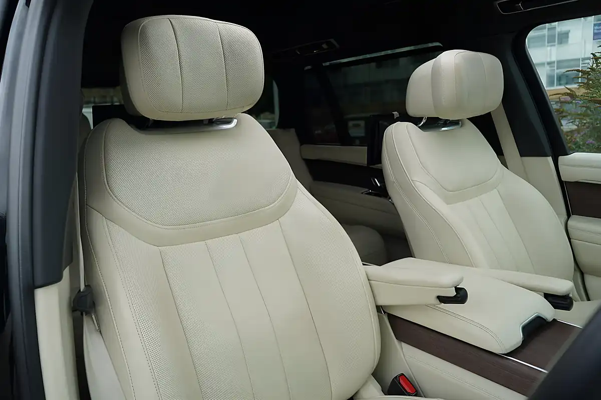 Used 2024 Land Rover Range Rover Autobiography Black - Interior and Exterior details 15