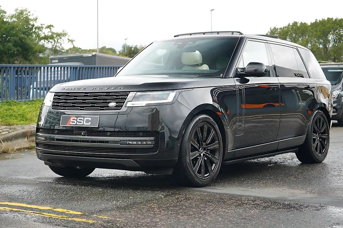 Used 2024 Land Rover Range Rover Autobiography Black - Interior and Exterior details 8