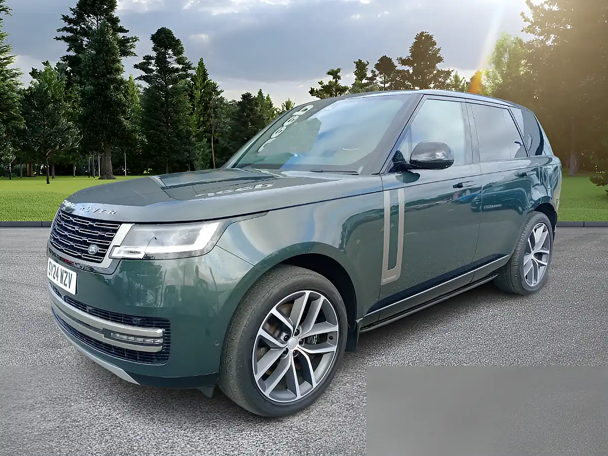 Used 2024 Land Rover Range Rover Autobiography Green - Front View