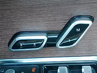 Used 2024 Land Rover Range Rover Autobiography Green - Interior and Exterior details 13