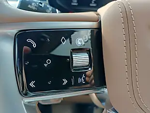 Used 2024 Land Rover Range Rover Autobiography Green - Interior and Exterior details 6