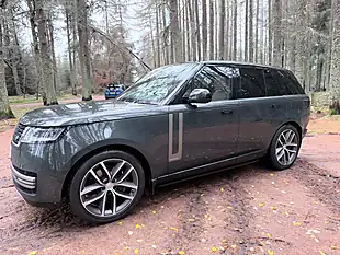 Used 2024 Land Rover Range Rover Autobiography Green - Interior and Exterior details 10