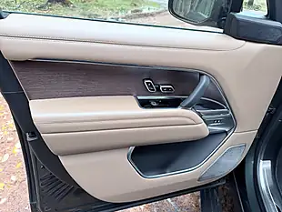 Used 2024 Land Rover Range Rover Autobiography Green - Interior and Exterior details 12