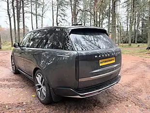 Used 2024 Land Rover Range Rover Autobiography Green - Interior and Exterior details 8