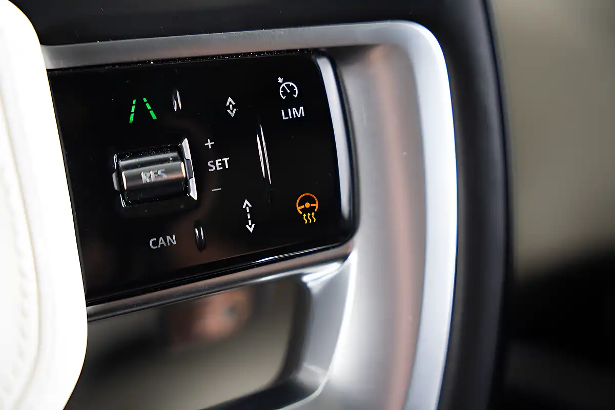 Used 2024 Land Rover Range Rover Autobiography Silver - Interior and Exterior details 17