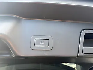Used 2024 Land Rover Range Rover Evoque Dynamic Hse Black - Interior and Exterior details 18