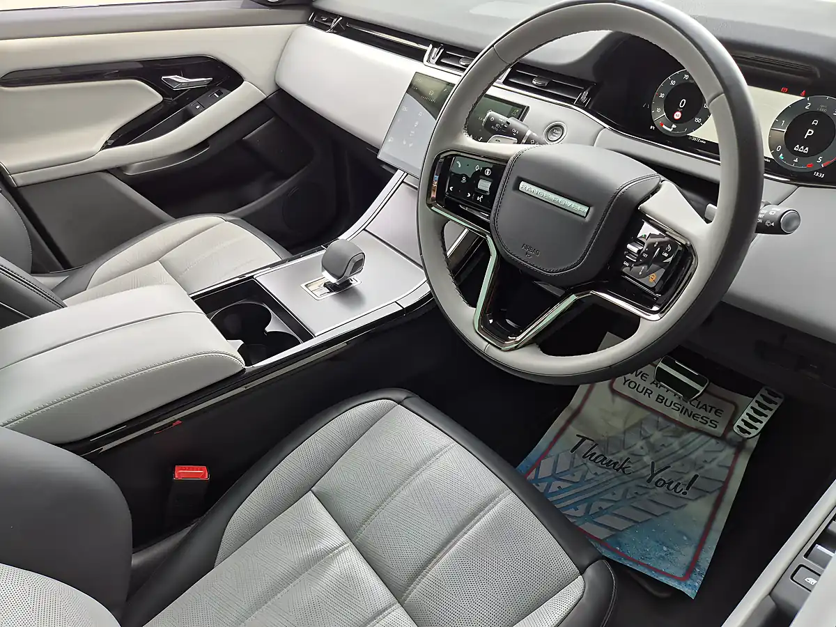 Used 2024 Land Rover Range Rover Evoque Dynamic Hse Grey - Interior and Exterior details 9