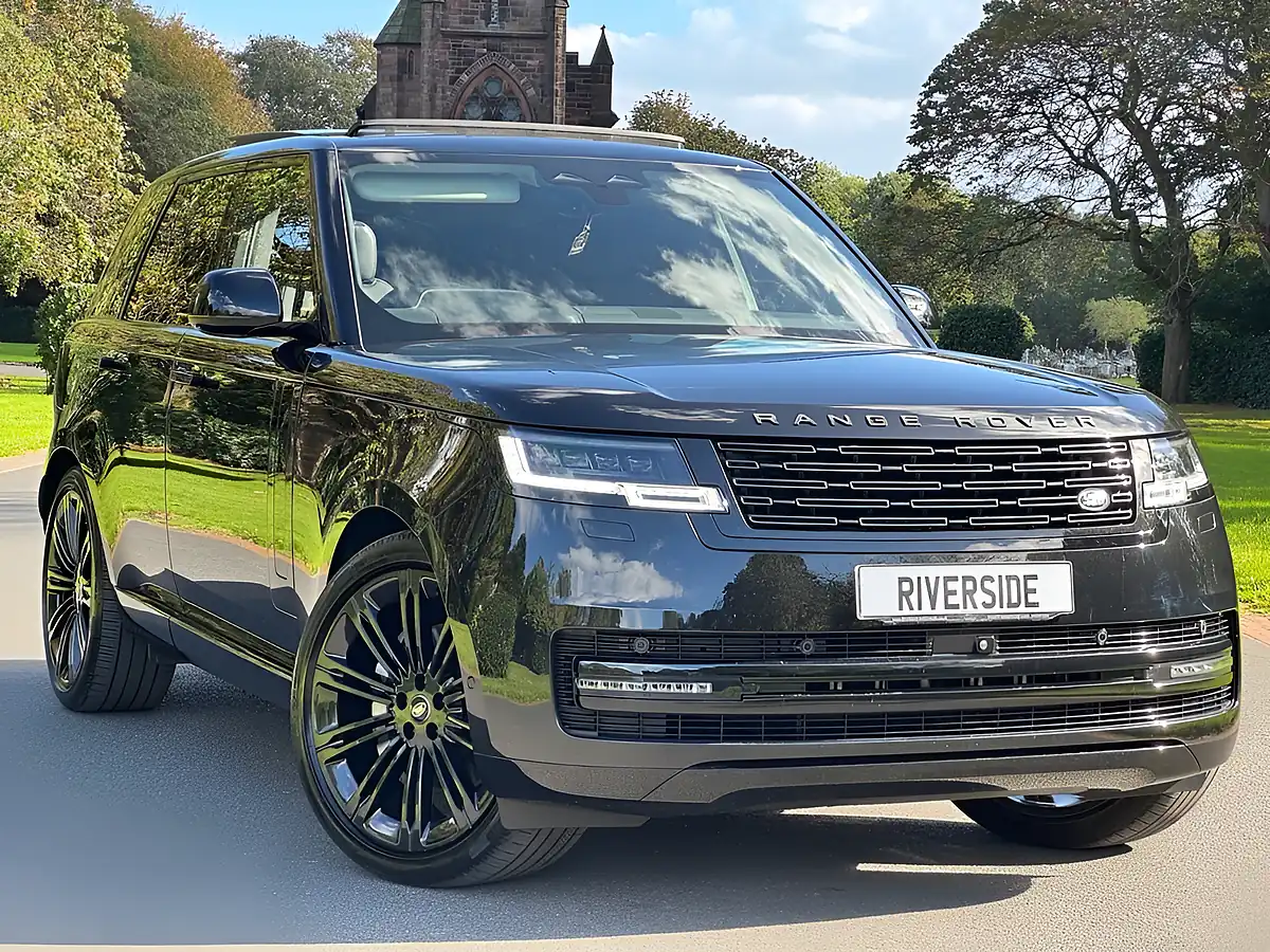 Used 2024 Land Rover Range Rover Hse Black - Interior and Exterior details 5