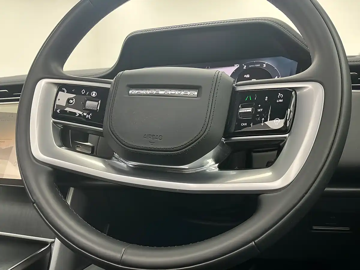 Used 2024 Land Rover Range Rover Hse Black - Interior and Exterior details 11