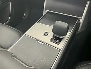 Used 2024 Land Rover Range Rover Hse Black - Interior and Exterior details 12