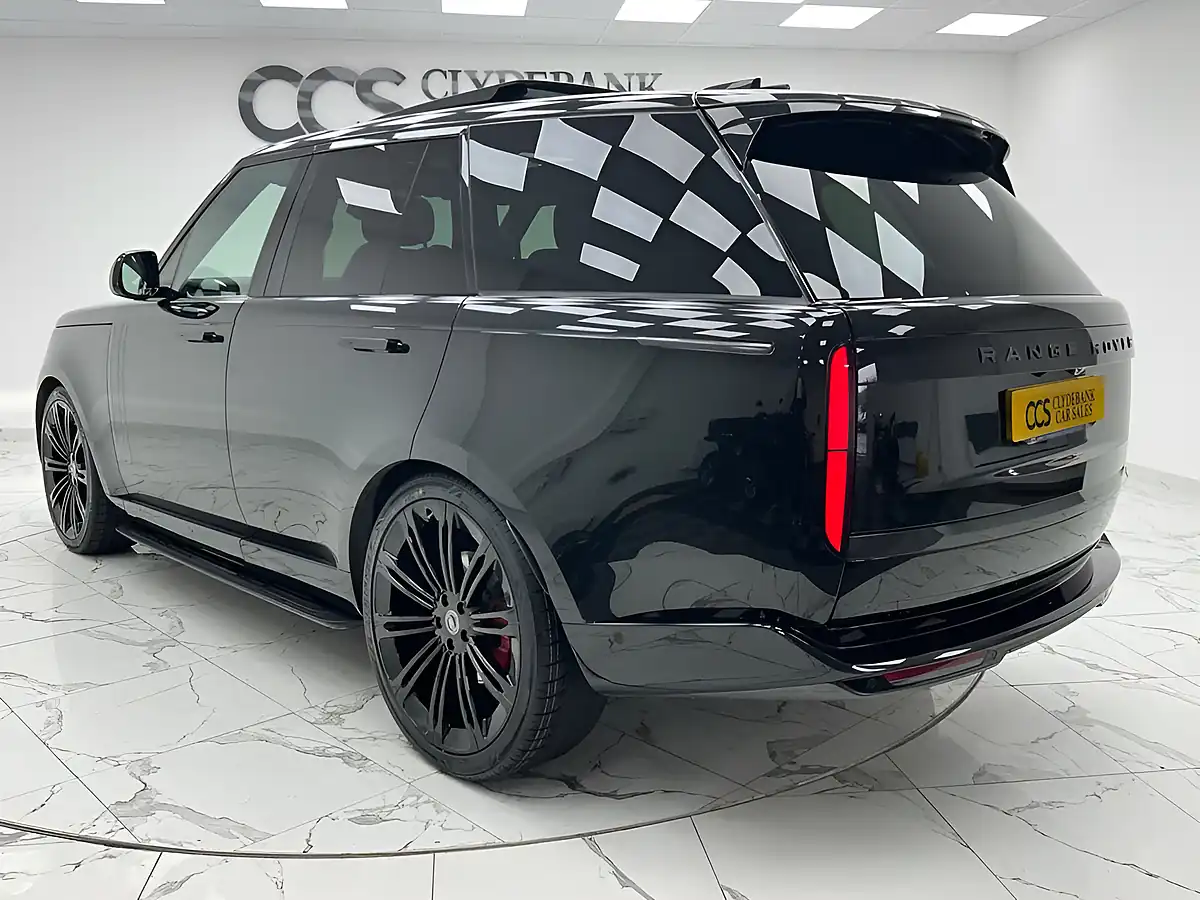 Used 2024 Land Rover Range Rover Hse Black - Interior and Exterior details 5