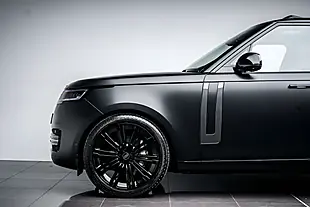Used 2024 Land Rover Range Rover Se Black - Interior and Exterior details 12