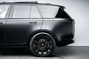 Used 2024 Land Rover Range Rover Se Black - Interior and Exterior details 13