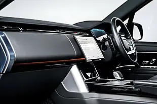 Used 2024 Land Rover Range Rover Se Black - Interior and Exterior details 18