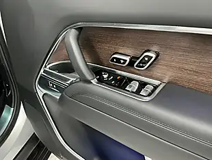 Used 2024 Land Rover Range Rover Se Silver - Interior and Exterior details 14