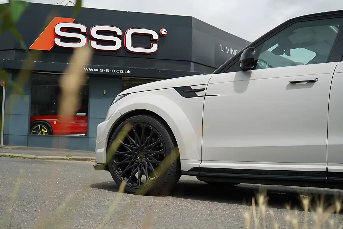 Used 2024 Land Rover Range Rover Sport Autobiography Borasco Grey - Interior and Exterior details 18