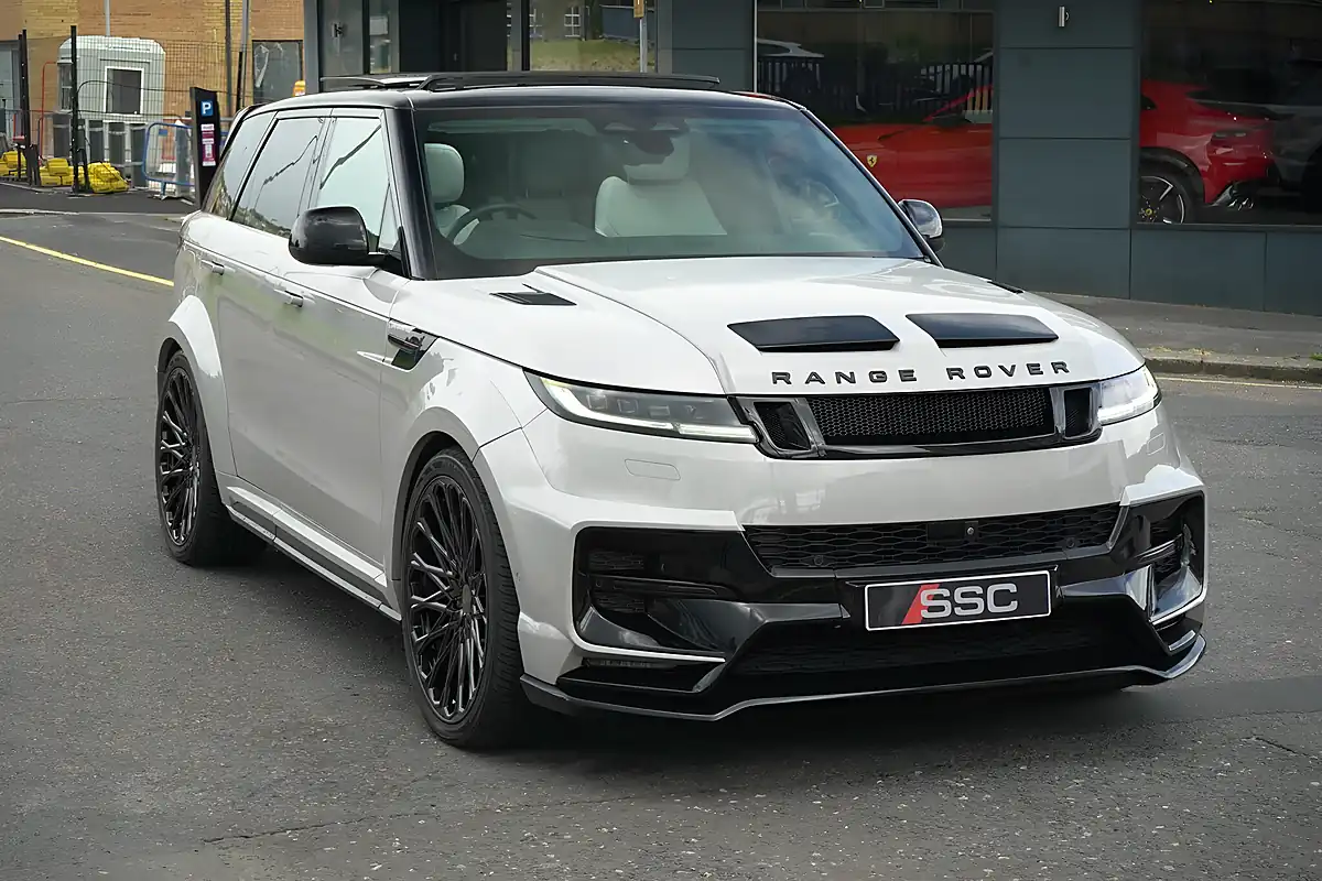 Used 2024 Land Rover Range Rover Sport Autobiography Borasco Grey - Interior and Exterior details 5
