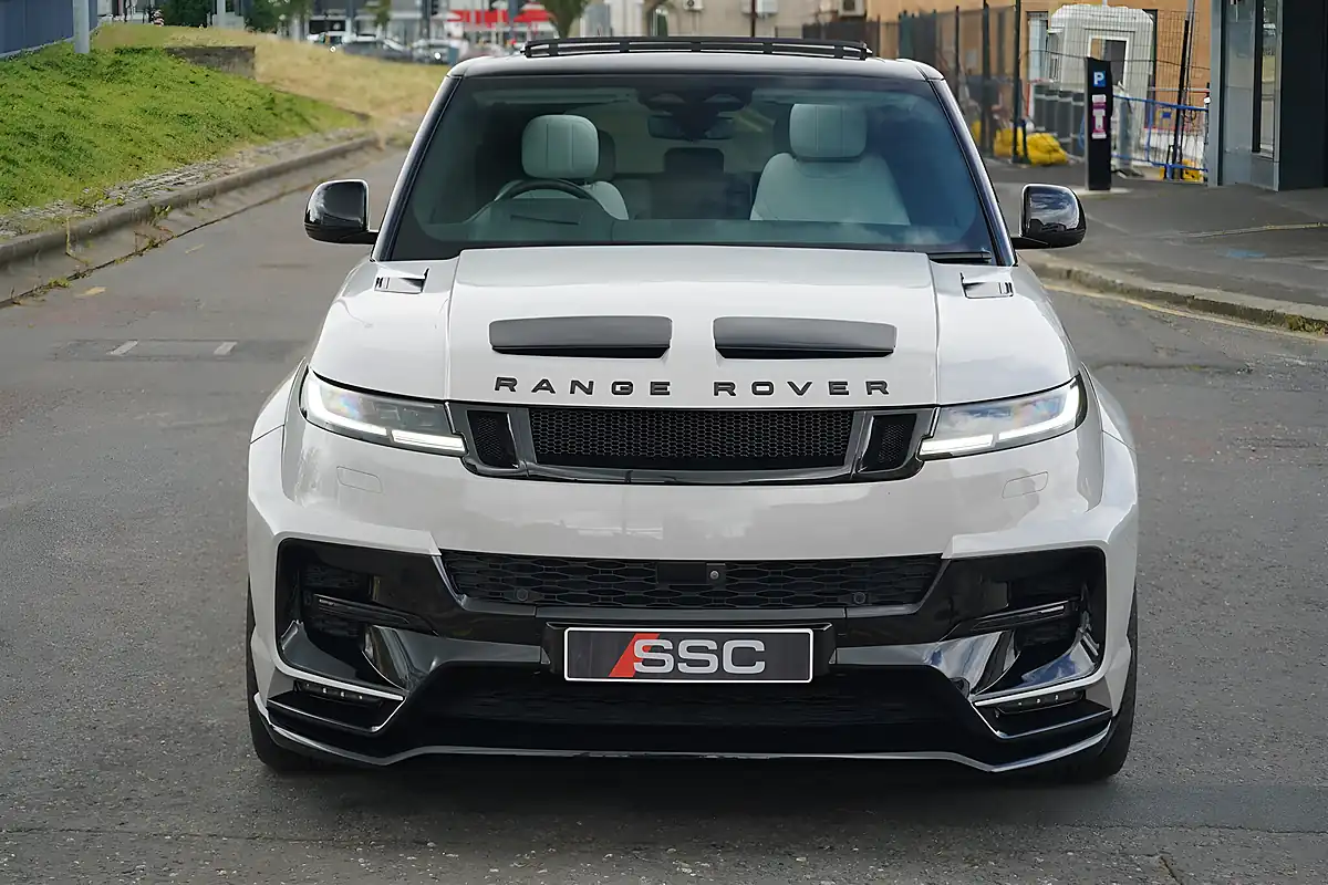 Used 2024 Land Rover Range Rover Sport Autobiography Borasco Grey - Interior and Exterior details 6