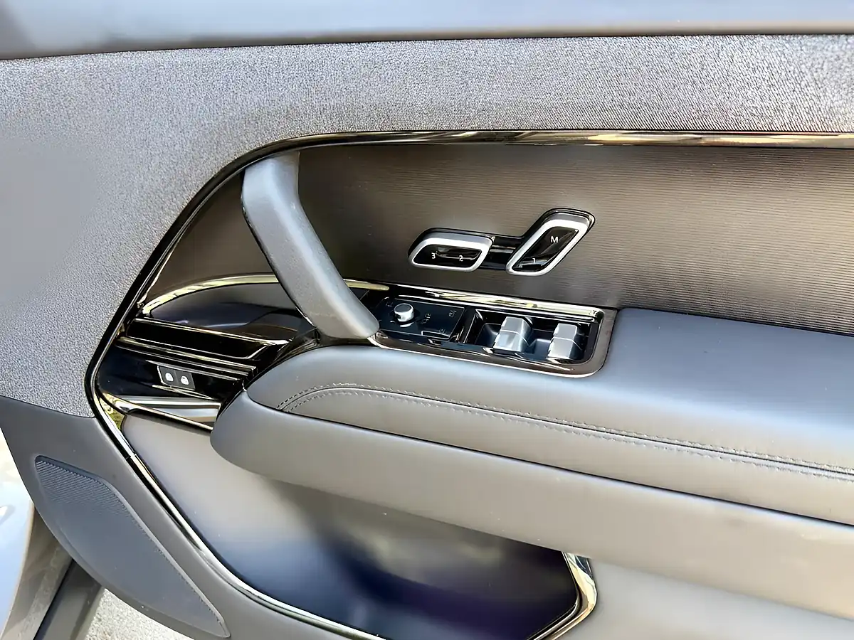 Used 2024 Land Rover Range Rover Sport Autobiography Grey - Interior and Exterior details 18