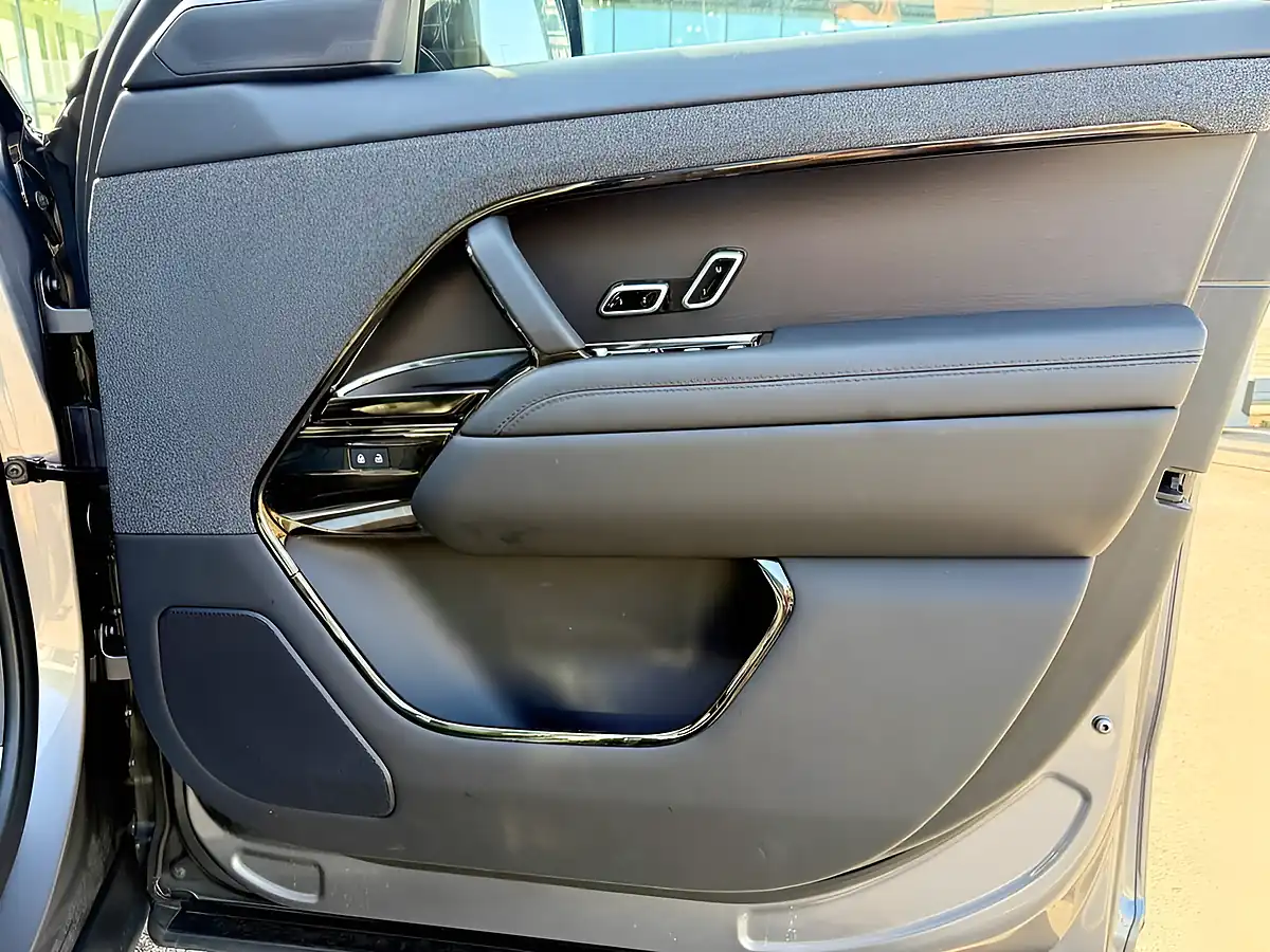 Used 2024 Land Rover Range Rover Sport Autobiography Grey - Interior and Exterior details 19