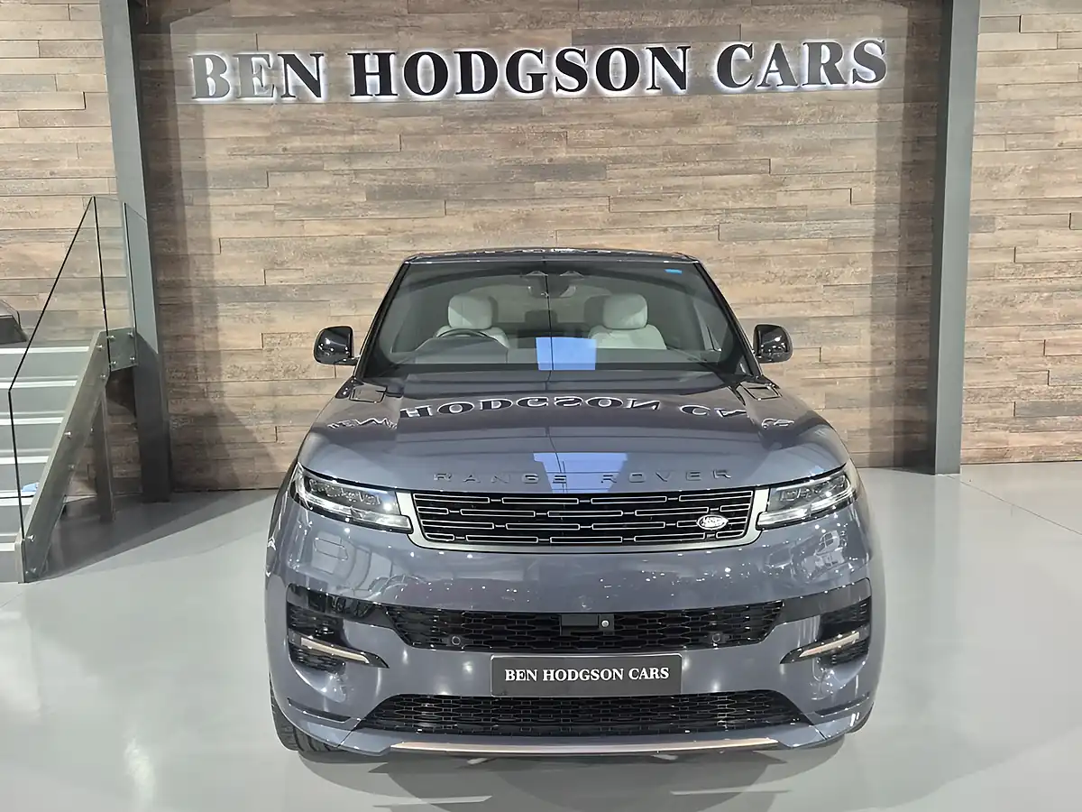 Used 2024 Land Rover Range Rover Sport Dynamic Se Blue - Interior and Exterior details 2