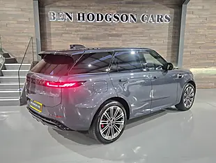 Used 2024 Land Rover Range Rover Sport Dynamic Se Blue - Interior and Exterior details 5
