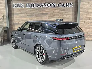 Used 2024 Land Rover Range Rover Sport Dynamic Se Blue - Interior and Exterior details 7