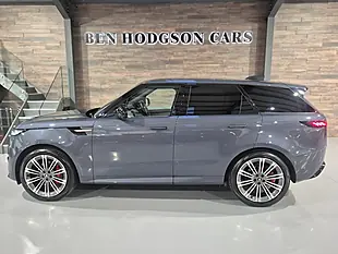 Used 2024 Land Rover Range Rover Sport Dynamic Se Blue - Interior and Exterior details 8