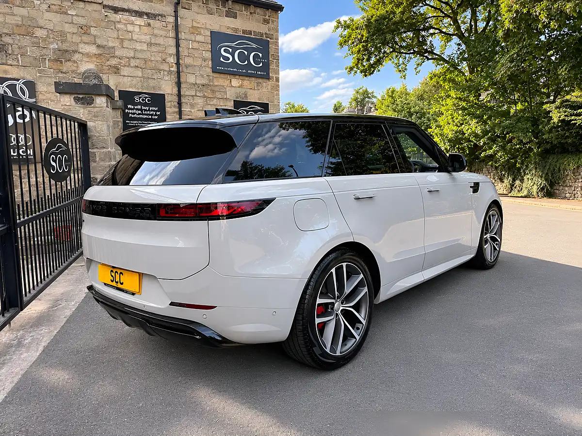 Used 2024 Land Rover Range Rover Sport Dynamic Se Borasco Grey - Interior and Exterior details 8
