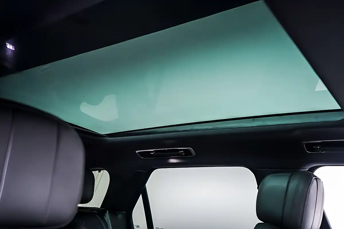 Used 2024 Land Rover Range Rover Sport Dynamic Se Borasco Grey - Interior and Exterior details 3