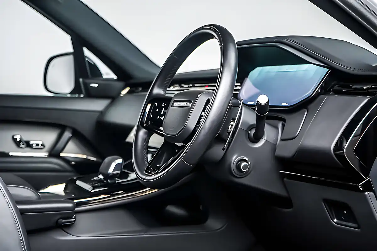 Used 2024 Land Rover Range Rover Sport Dynamic Se Borasco Grey - Interior and Exterior details 8