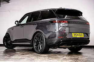 Used 2024 Land Rover Range Rover Sport Dynamic Se Carpathian Grey - Interior and Exterior details 3