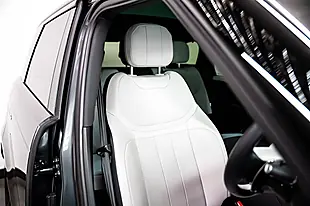 Used 2024 Land Rover Range Rover Sport Dynamic Se Carpathian Grey - Interior and Exterior details 4