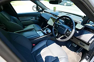 Used 2024 Land Rover Range Rover Sport Dynamic Se Grey - Interior and Exterior details 14