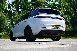 Used 2024 Land Rover Range Rover Sport Dynamic Se Grey - Interior and Exterior details 7