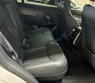 Used 2024 Land Rover Range Rover Sport Dynamic Se Grey - Interior and Exterior details 4