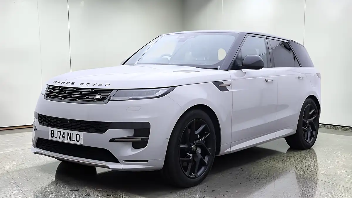 Used 2024 Land Rover Range Rover Sport Dynamic Se Grey - Interior and Exterior details 7