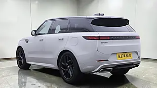 Used 2024 Land Rover Range Rover Sport Dynamic Se Grey - Interior and Exterior details 8