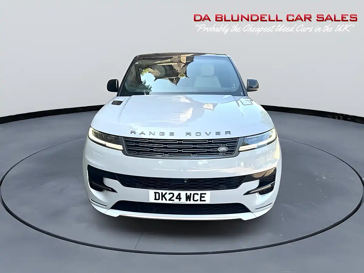 Used 2024 Land Rover Range Rover Sport Dynamic Se Grey - Interior and Exterior details 12