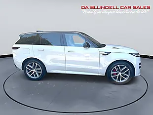 Used 2024 Land Rover Range Rover Sport Dynamic Se Grey - Interior and Exterior details 3